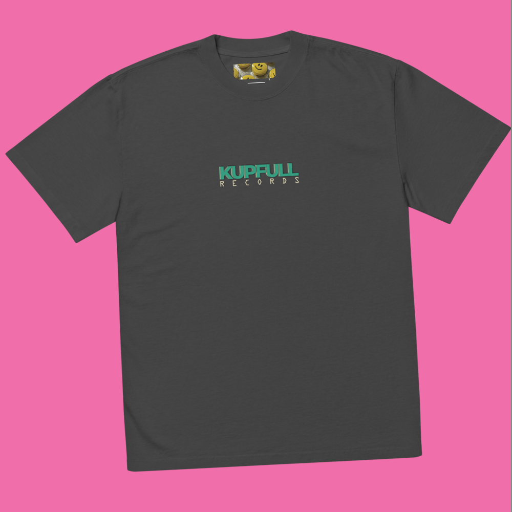 oversized-faded-t-shirt-faded-frontkupfull.png